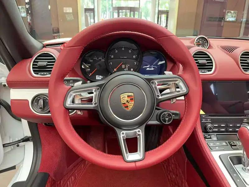 2023 Porsche 718 Boxster 2.0T — миниатюра 13