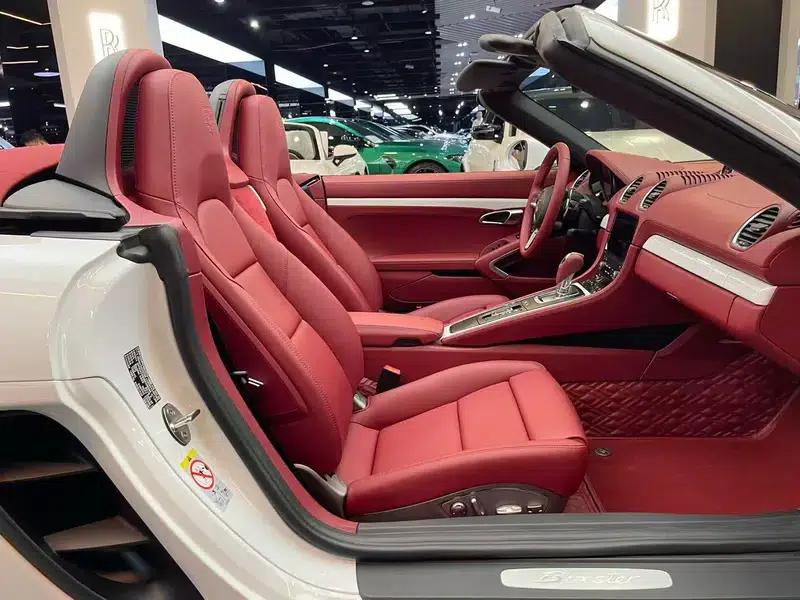 2023 Porsche 718 Boxster 2.0T — миниатюра 18