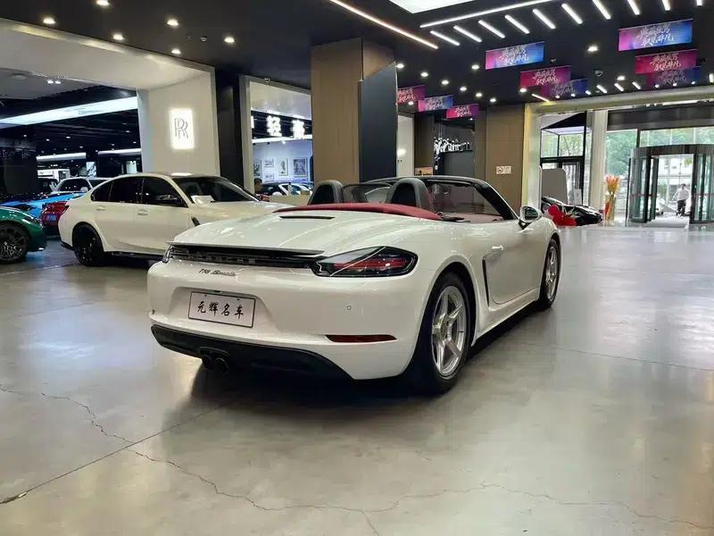 2023 Porsche 718 Boxster 2.0T — миниатюра 9
