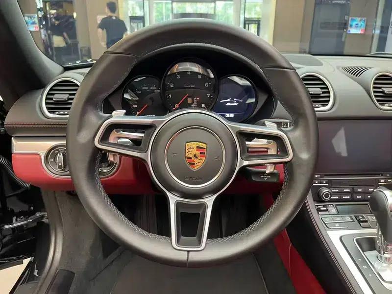 2018 Porsche 718 Boxster 2.0T — миниатюра 12