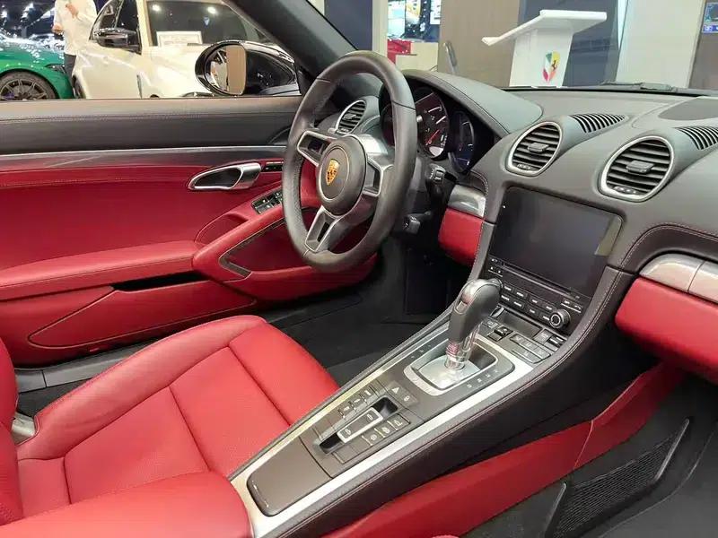2018 Porsche 718 Boxster 2.0T — миниатюра 14