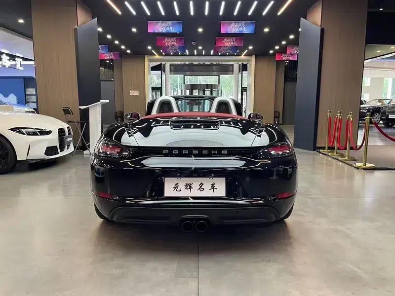 2018 Porsche 718 Boxster 2.0T — миниатюра 9