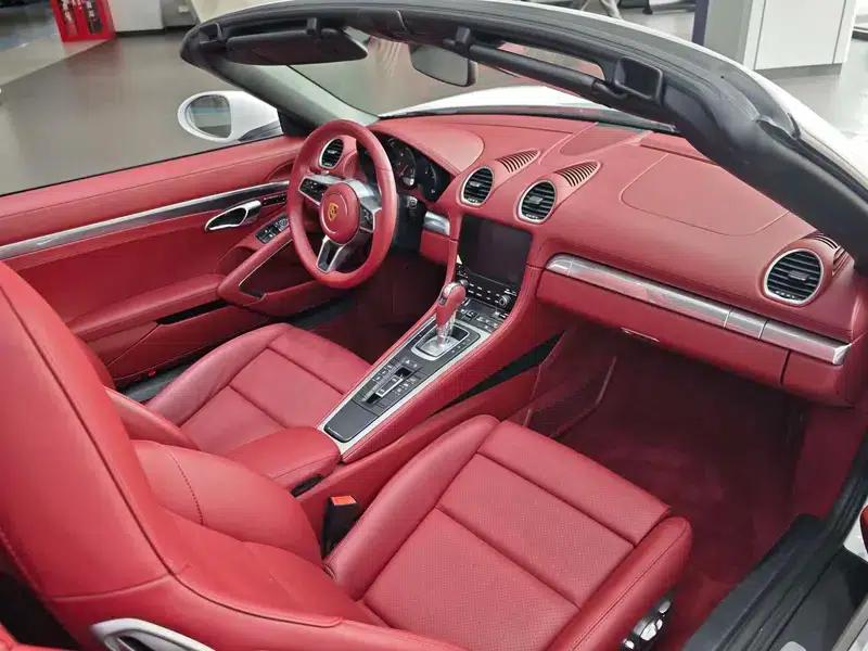 2022 Porsche 718 Boxster 2.0T — миниатюра 8