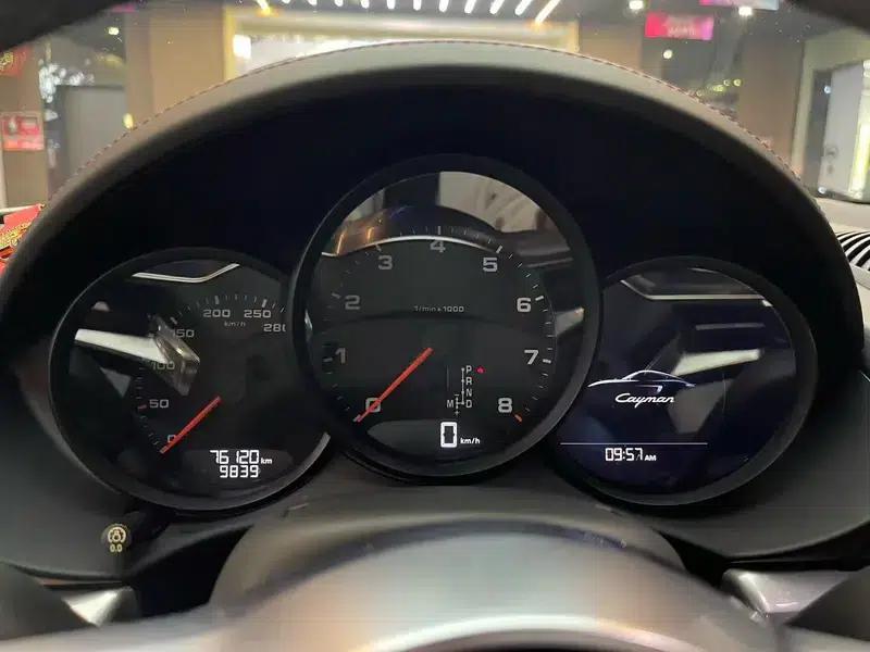 Porsche 718 Cayman 2018 2.0T — миниатюра 9