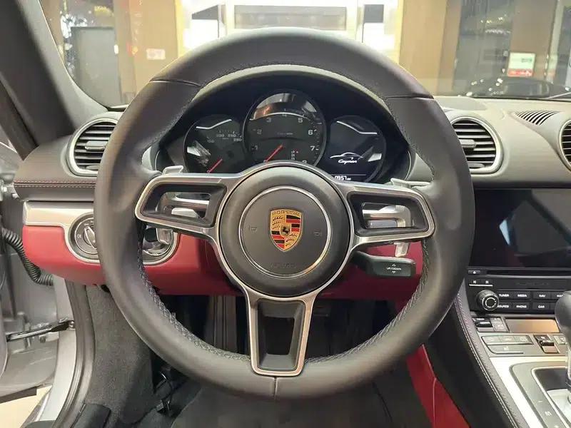 Porsche 718 Cayman 2018 2.0T — миниатюра 10