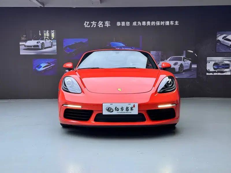 2018 Porsche 718 Boxster 2.0T — миниатюра 2