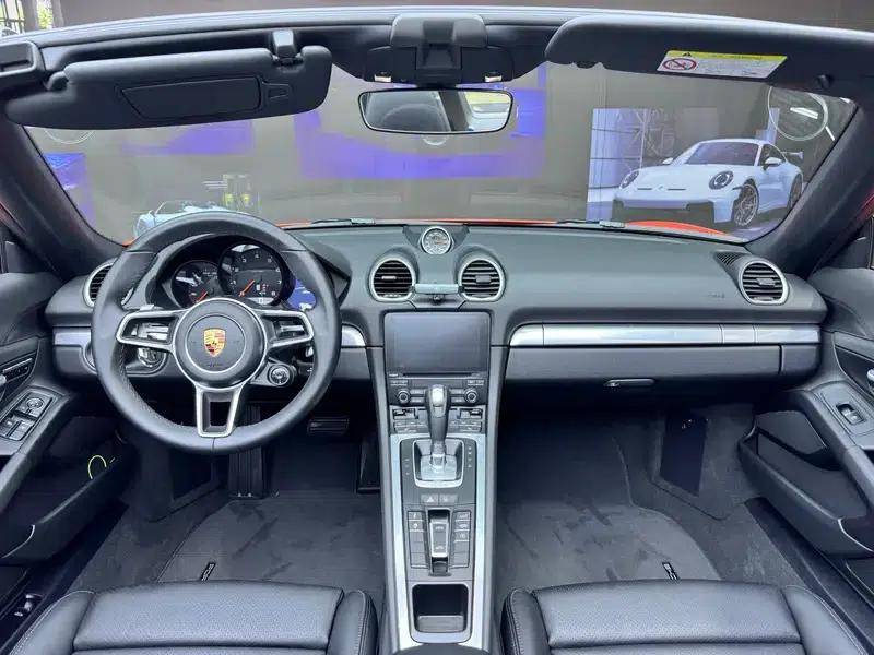 2018 Porsche 718 Boxster 2.0T — миниатюра 10