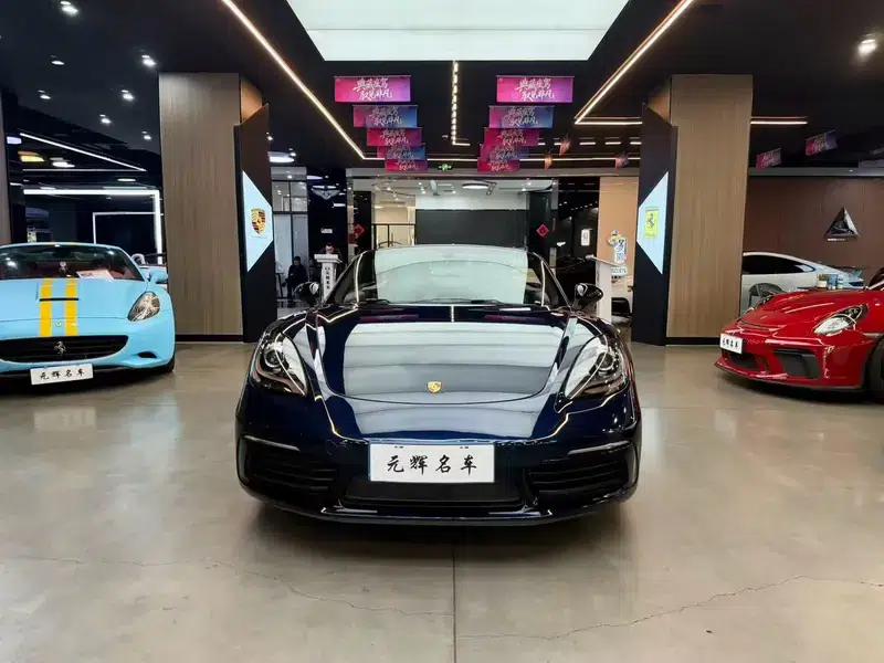 2018 Porsche 718 Boxster 2.0T — миниатюра 2