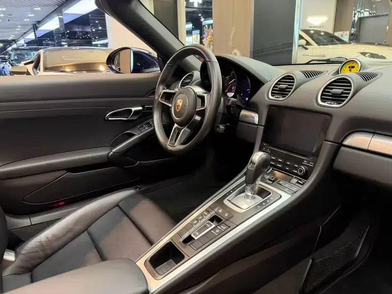 2018 Porsche 718 Boxster 2.0T — миниатюра 14