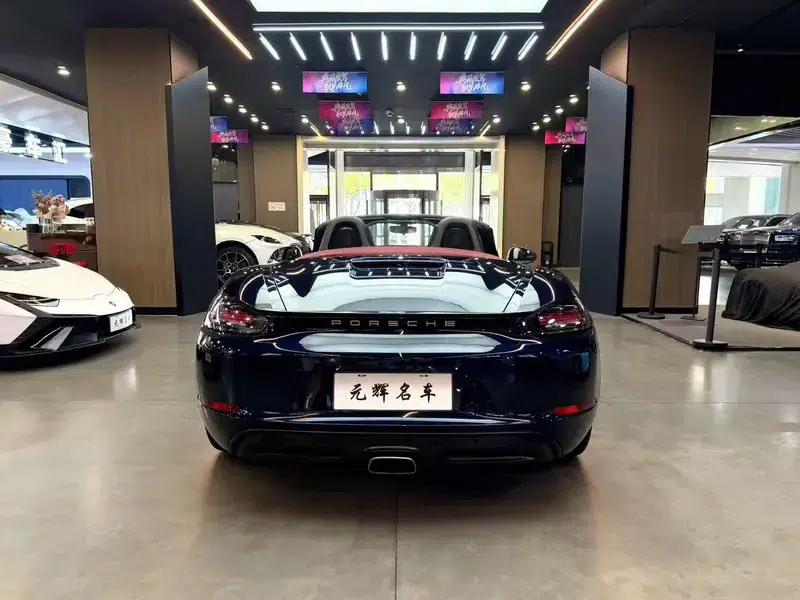 2018 Porsche 718 Boxster 2.0T — миниатюра 5