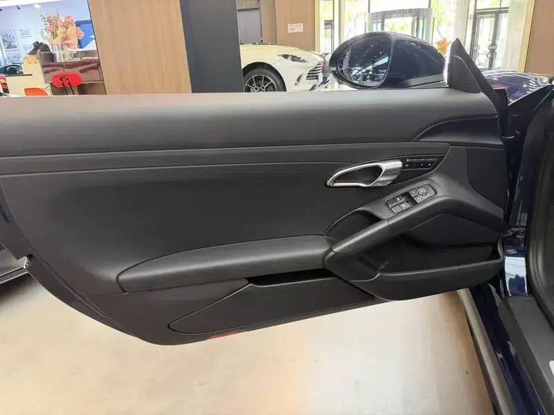 2018 Porsche 718 Boxster 2.0T — миниатюра 7