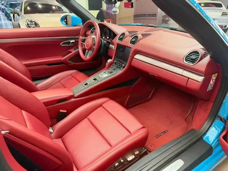 2020 Porsche 718 Boxster 2.0T — миниатюра 14