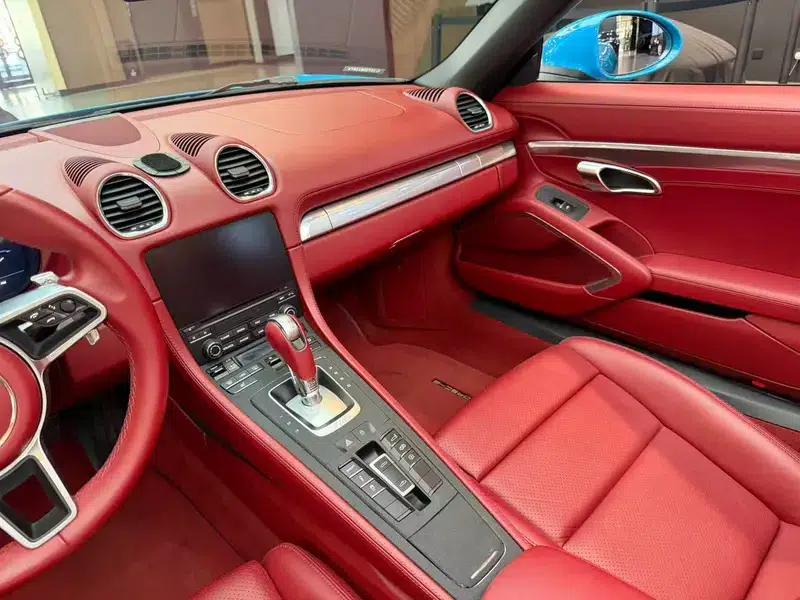 2020 Porsche 718 Boxster 2.0T — миниатюра 7