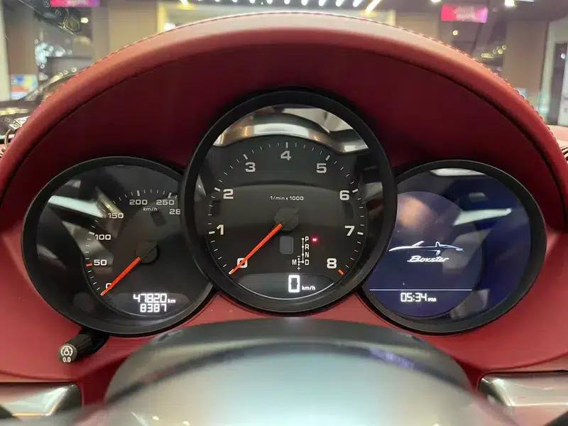 2020 Porsche 718 Boxster 2.0T — миниатюра 10