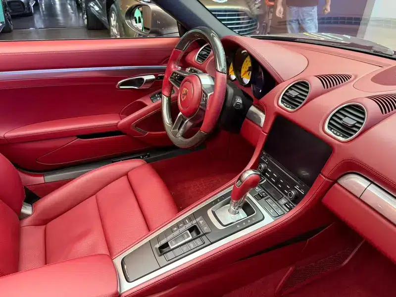 2020 Porsche 718 Boxster 2.0T — миниатюра 14