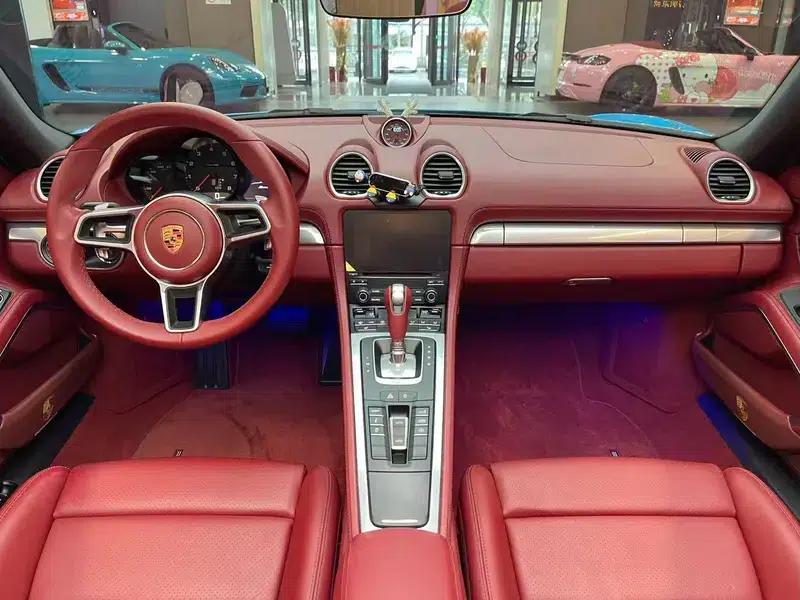 2020 Porsche 718 Boxster 2.0T — миниатюра 11