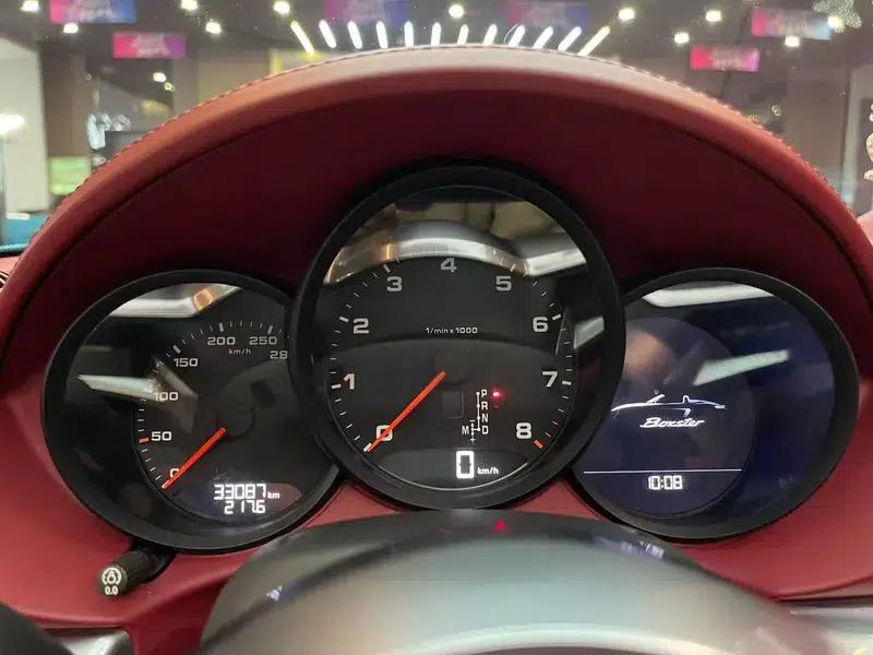 2020 Porsche 718 Boxster 2.0T — миниатюра 12