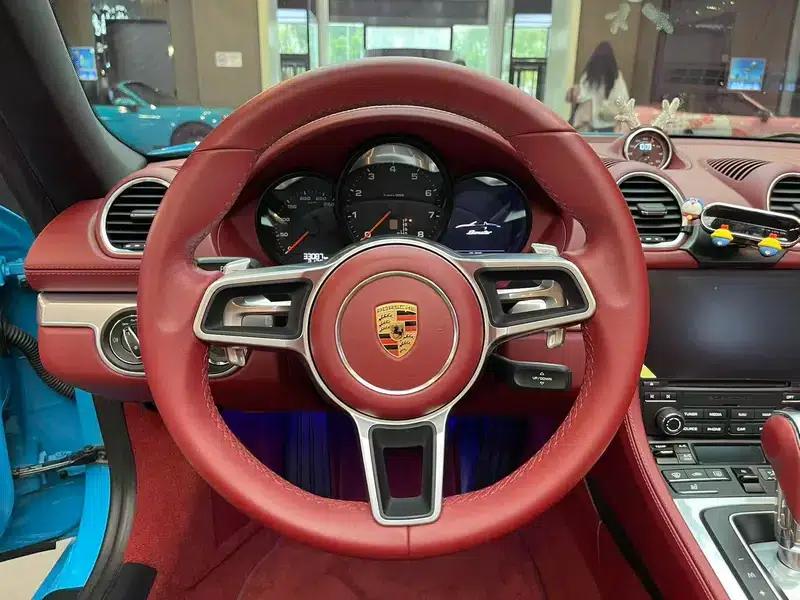 2020 Porsche 718 Boxster 2.0T — миниатюра 13