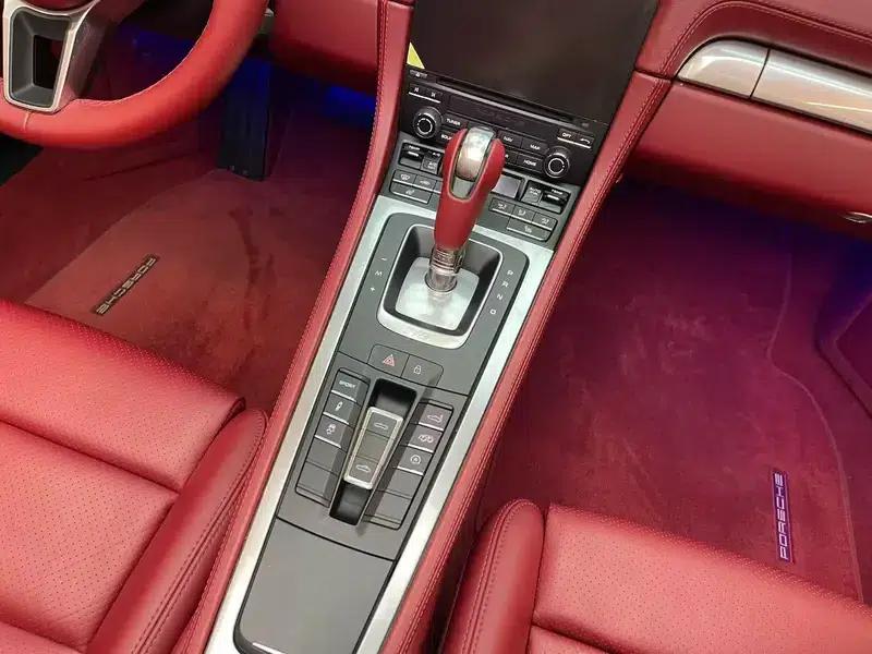 2020 Porsche 718 Boxster 2.0T — миниатюра 14