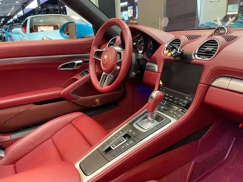 2020 Porsche 718 Boxster 2.0T — миниатюра 15