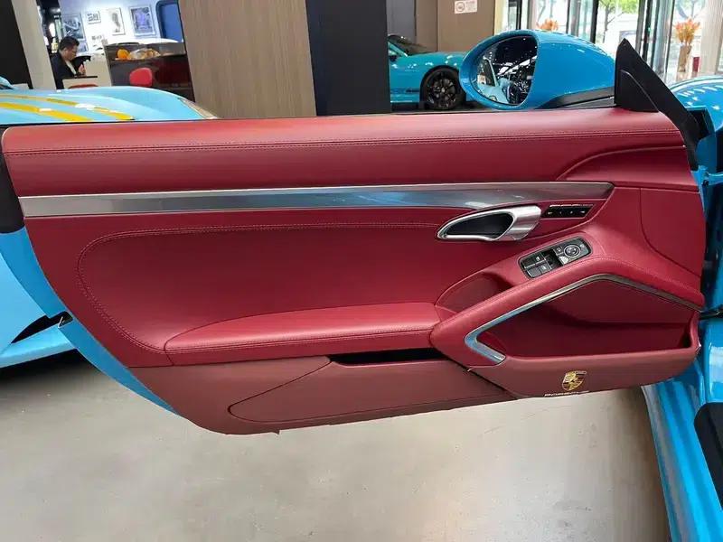 2020 Porsche 718 Boxster 2.0T — миниатюра 9