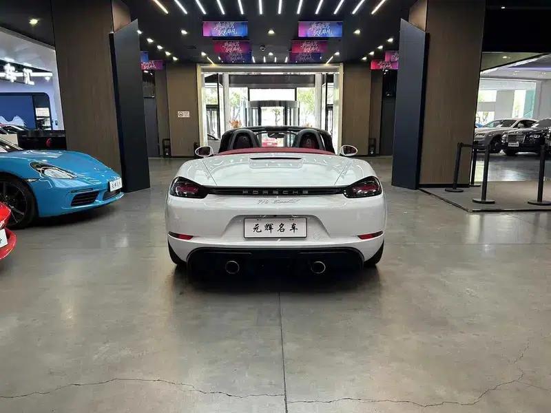 2016 Porsche 718 Boxster 2.0T — миниатюра 5