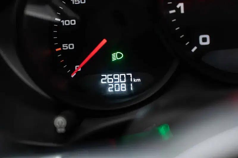 2020 Porsche 718 Boxster 2.0T — миниатюра 15