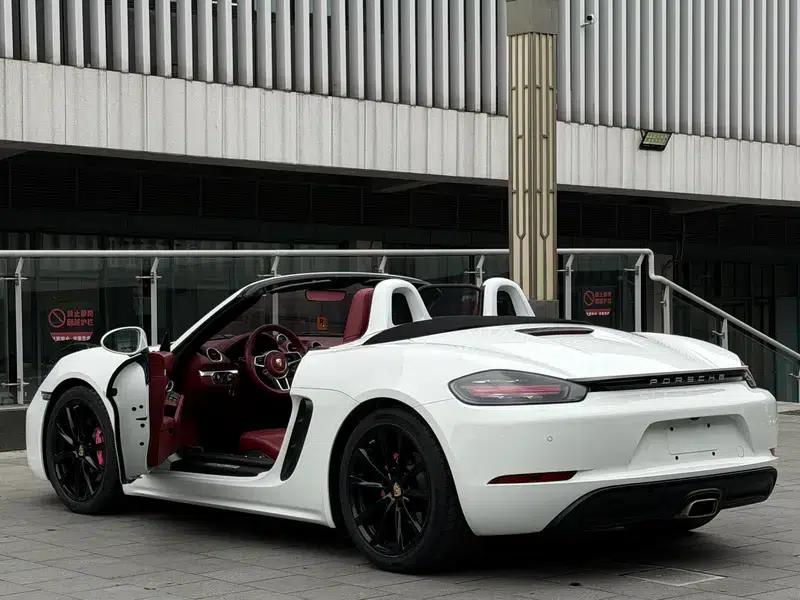 2023 Porsche 718 Boxster 2.0T — миниатюра 4