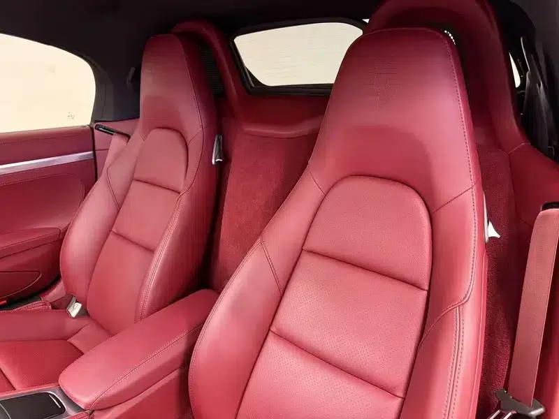 2024 Porsche 718 2.0T Automatic Rear-Wheel Drive 2-Seater Factory Custom Edition — миниатюра 15