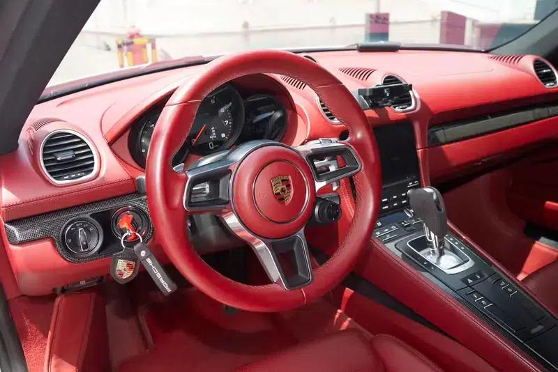 Porsche 718 Cayman 2018 2.0T — миниатюра 13