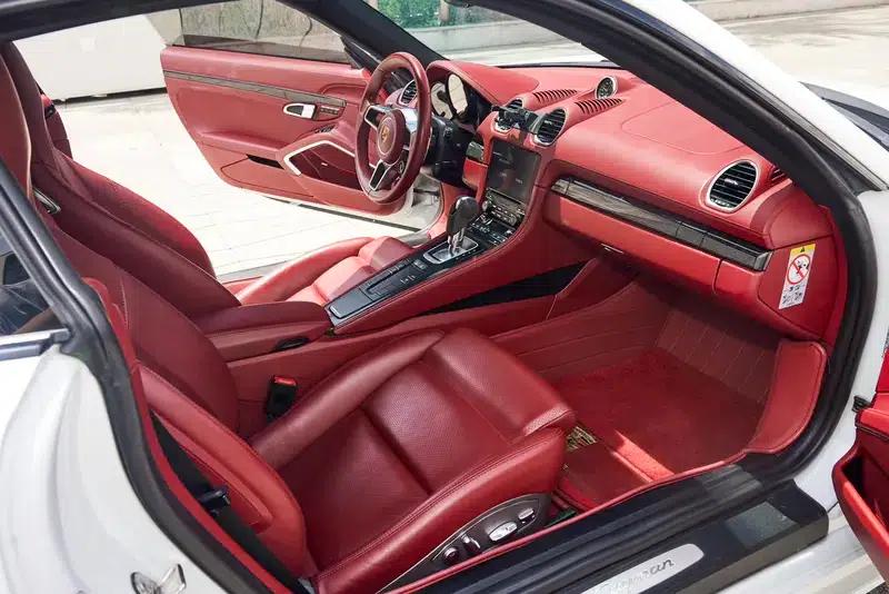 Porsche 718 Cayman 2018 2.0T — миниатюра 10