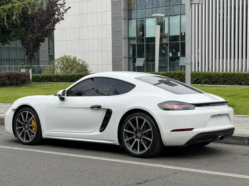 Porsche 718 Cayman 2018 2.0T — миниатюра 4