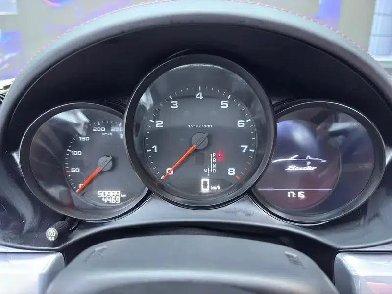 2018 Porsche 718 Boxster 2.0T — миниатюра 11