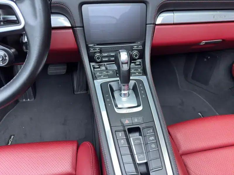 2018 Porsche 718 Boxster 2.0T — миниатюра 13