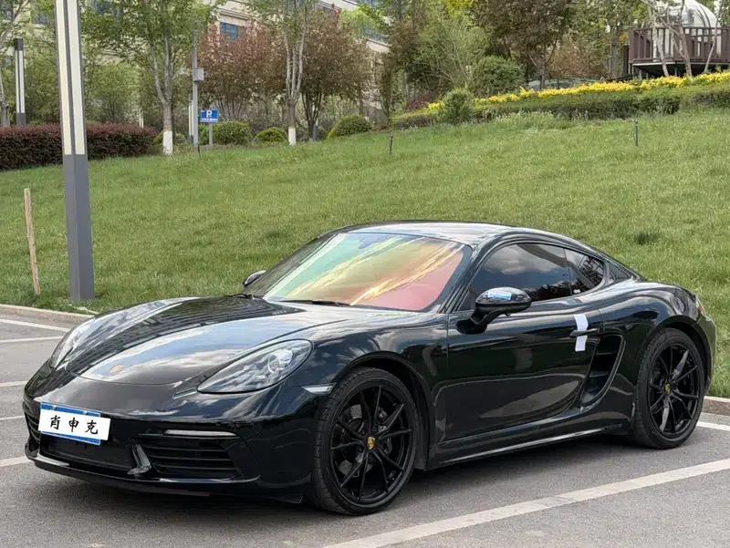 Porsche 718 Cayman 2018 2.0T — миниатюра 1