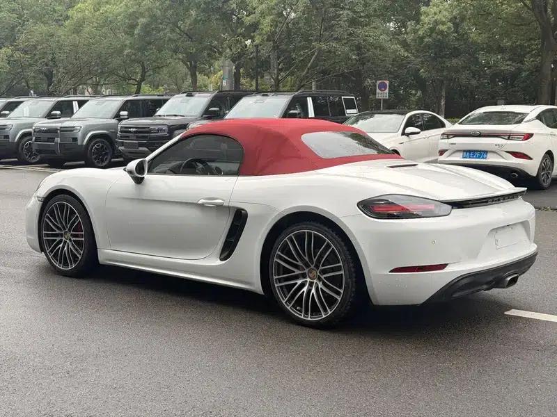 2016 Porsche 718 Boxster 2.0T — миниатюра 5