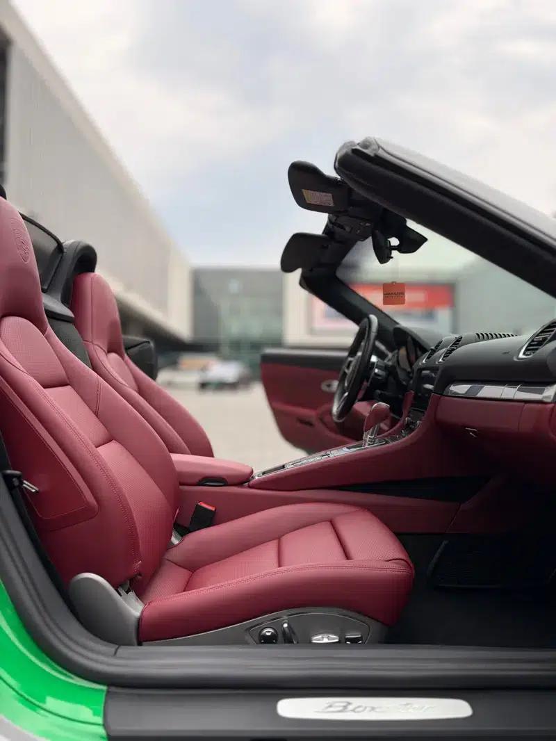 2021 Porsche 718 2.0T Automatic Rear-Wheel Drive 2-Seater Factory Custom Edition — миниатюра 8