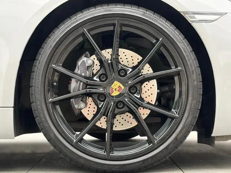 2021 Porsche 718 2.0T Automatic Rear-Wheel Drive 2-Seater Factory Custom Edition — миниатюра 9
