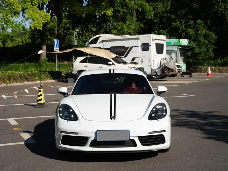 Porsche 718 Cayman 2023 2.0T — миниатюра 2