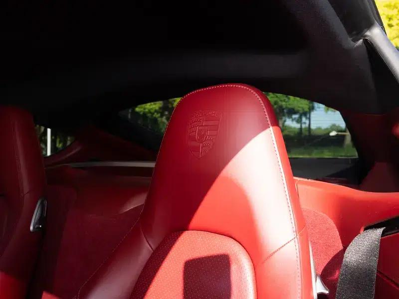 Porsche 718 Cayman 2023 2.0T — миниатюра 13