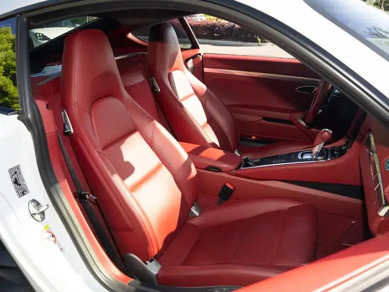 Porsche 718 Cayman 2023 2.0T — миниатюра 15