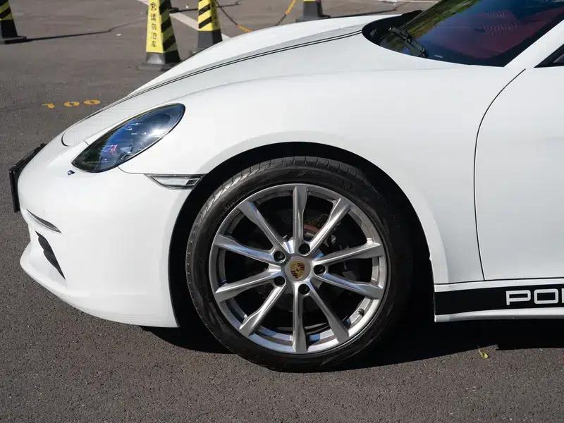 Porsche 718 Cayman 2023 2.0T — миниатюра 7