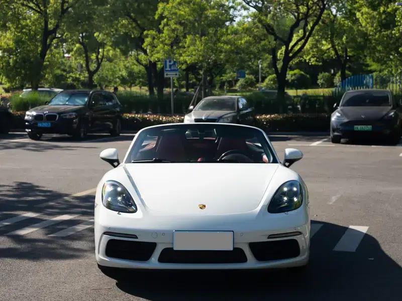 2020 Porsche 718 Boxster 2.0T — миниатюра 2