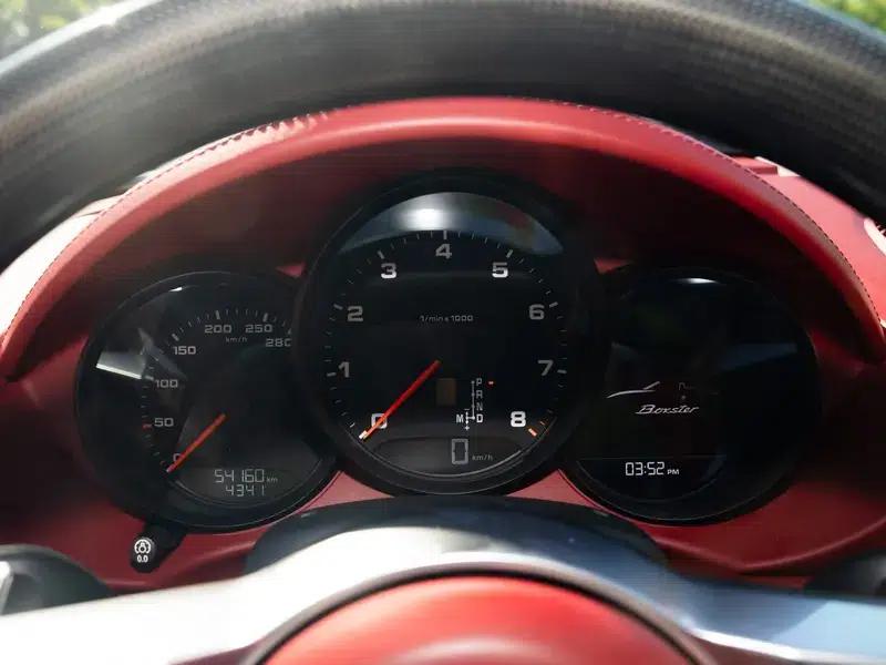 2020 Porsche 718 Boxster 2.0T — миниатюра 11