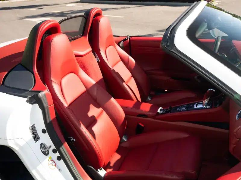 2020 Porsche 718 Boxster 2.0T — миниатюра 14