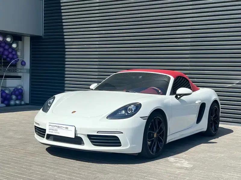 2023 Porsche 718 Boxster 2.0T — миниатюра 1