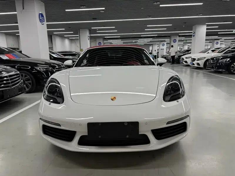 2018 Porsche 718 Boxster 2.0T — миниатюра 2