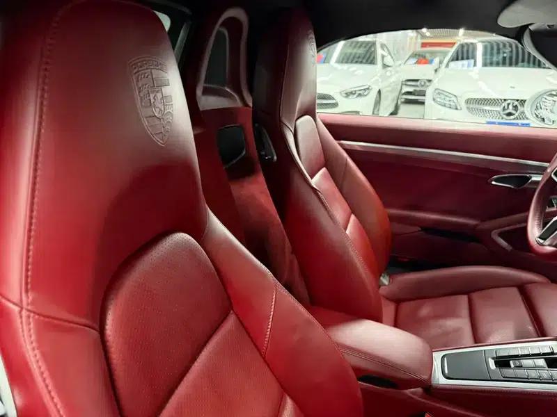 2018 Porsche 718 Boxster 2.0T — миниатюра 8
