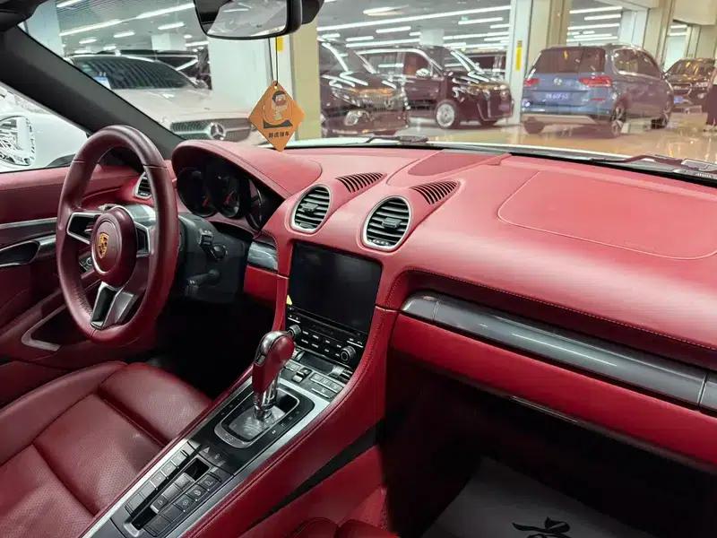 2018 Porsche 718 Boxster 2.0T — миниатюра 9