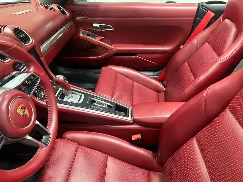 2020 Porsche 718 Boxster 2.0T — миниатюра 19